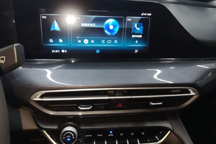 Used CHANGAN Eado 2020 PLUS Blue Whale NE 1.4T GDI DCT Prestige Model Audio And AC Panel