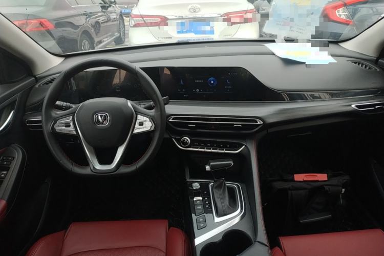 Used CHANGAN Eado 2020 PLUS Blue Whale NE 1.4T GDI DCT Flagship Model Center Console