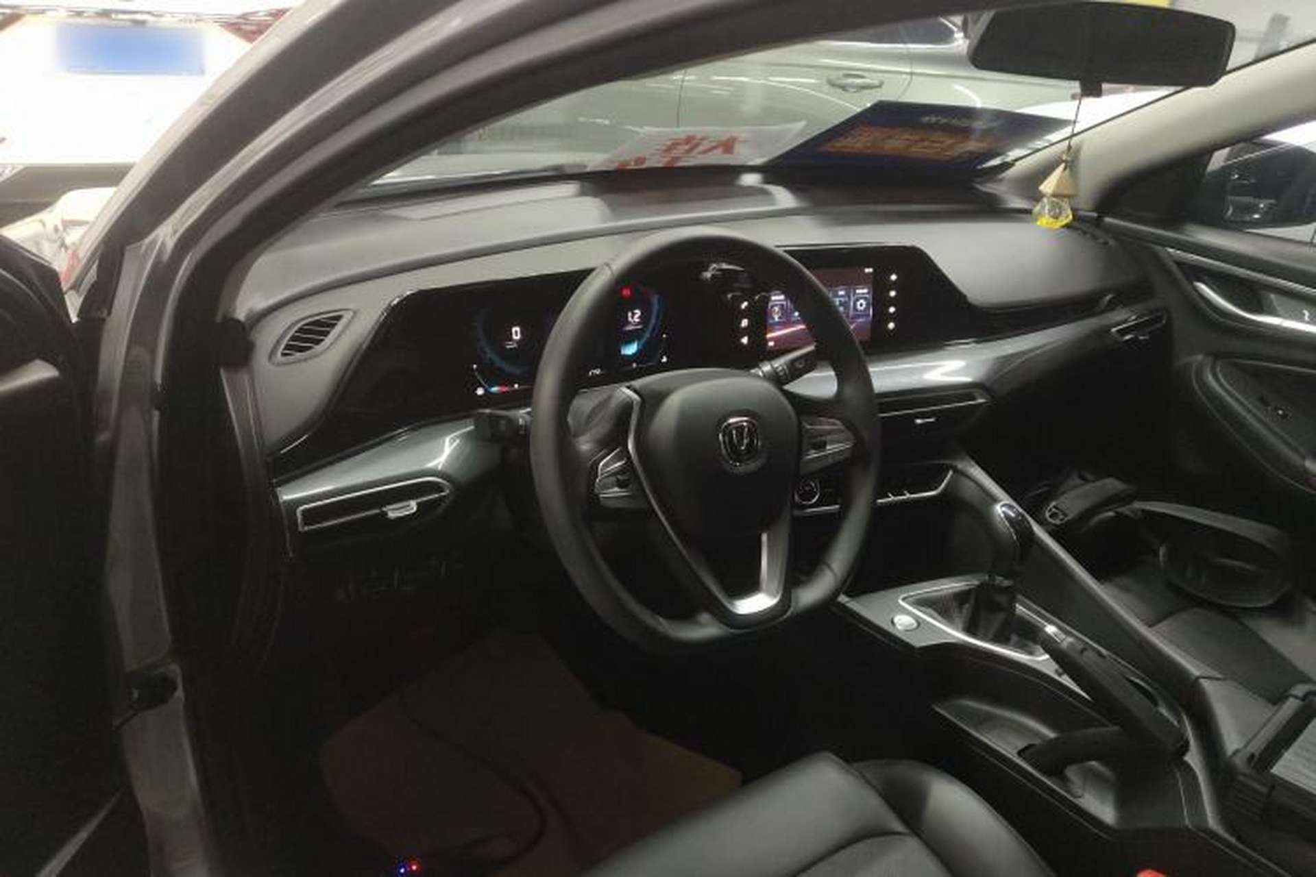 Used CHANGAN Eado 2020 PLUS 1.6L GDI Manual Elite Model Center Console