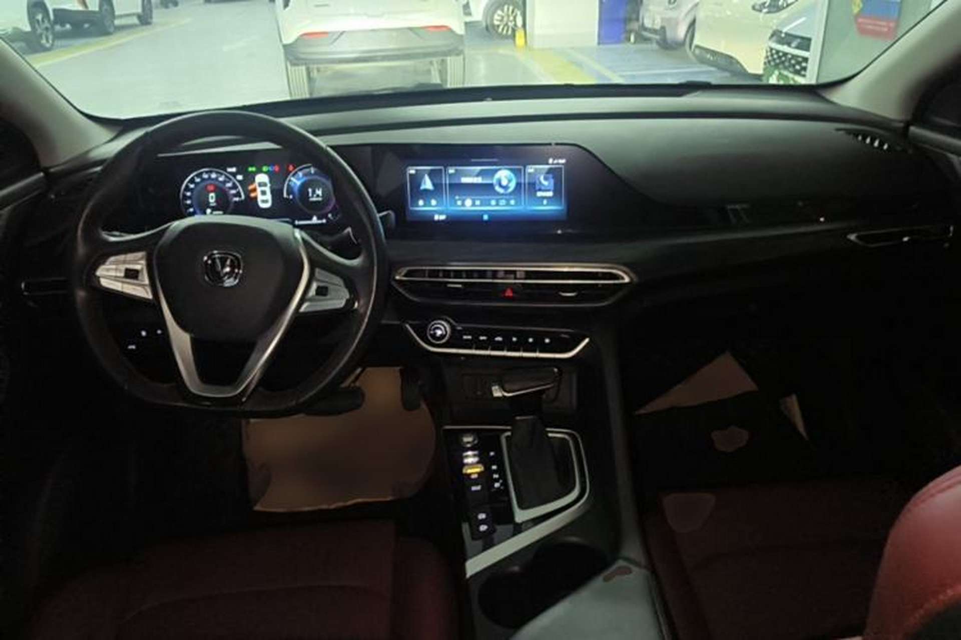 Used CHANGAN Eado 2020 PLUS Blue Whale NE 1.4T GDI DCT Flagship Model Center Console
