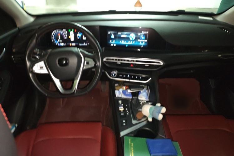 Used CHANGAN Eado 2020 PLUS Blue Whale NE 1.4T GDI DCT Flagship Model Center Console