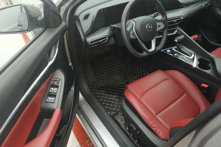 Used CHANGAN Eado 2020 PLUS Blue Whale NE 1.4T GDI DCT Flagship Model Driver Seat