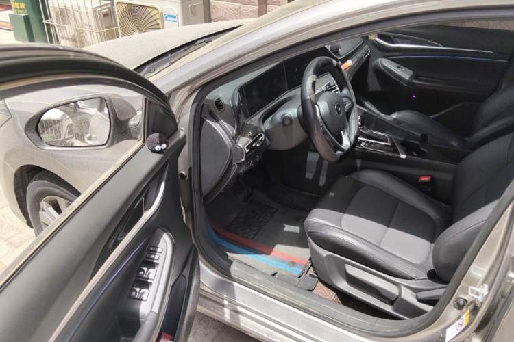 Used CHANGAN Eado 2020 PLUS Blue Whale NE 1.4T GDI DCT Prestige Model Driver Seat