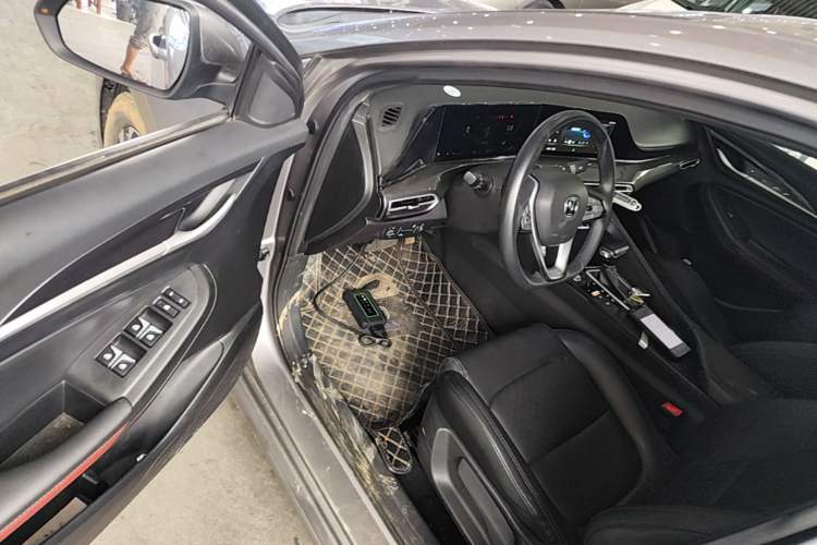 Used CHANGAN Eado 2020 PLUS Blue Whale NE 1.4T GDI DCT Prestige Model Driver Seat