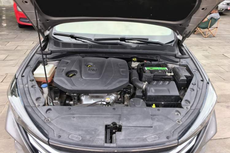 Used CHANGAN Eado 2020 PLUS 1.6L GDI Manual Luxury Model Engine Bay