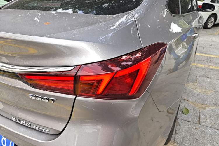Used CHANGAN Eado 2020 PLUS Blue Whale NE 1.4T GDI DCT Prestige Model Exterior 3