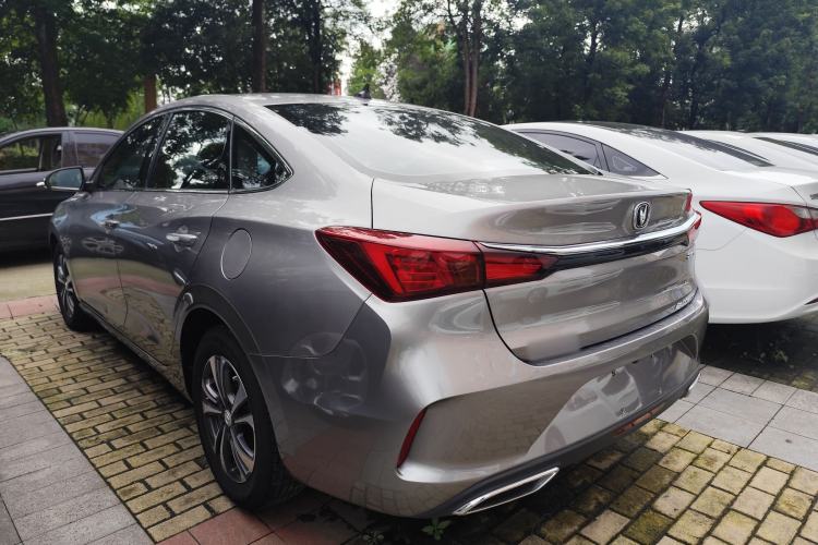 Used CHANGAN Eado 2020 PLUS Blue Whale NE 1.4T GDI DCT Prestige Model Exterior 3