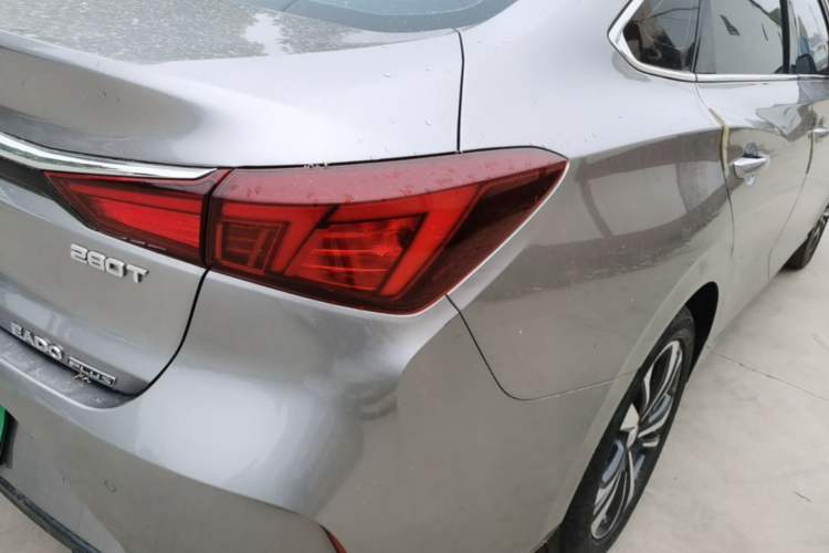 Used CHANGAN Eado 2020 PLUS Blue Whale NE 1.4T GDI DCT Flagship Model Exterior 3