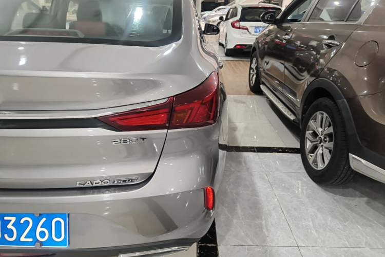 Used CHANGAN Eado 2020 PLUS Blue Whale NE 1.4T GDI DCT Flagship Model Exterior 3