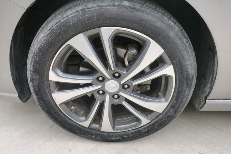Used CHANGAN Eado 2020 PLUS Blue Whale NE 1.4T GDI DCT Flagship Model Exterior 4