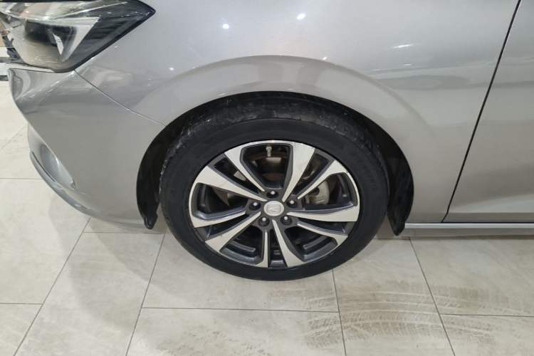Used CHANGAN Eado 2020 PLUS Blue Whale NE 1.4T GDI DCT Flagship Model Exterior 4