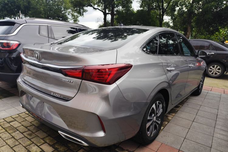Used CHANGAN Eado 2020 PLUS Blue Whale NE 1.4T GDI DCT Prestige Model Exterior 5
