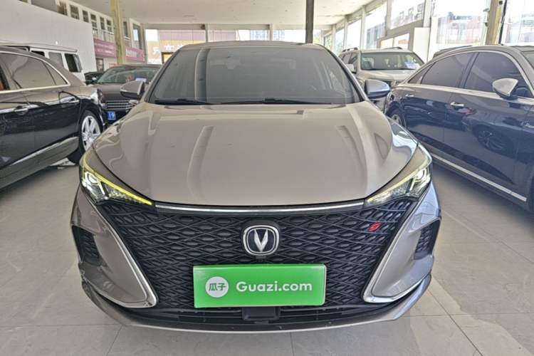 Used CHANGAN Eado 2020 PLUS Blue Whale NE 1.4T GDI DCT Prestige Model Front