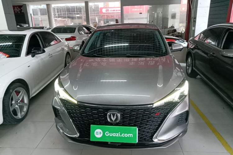 Used CHANGAN Eado 2020 PLUS Blue Whale NE 1.4T GDI DCT Flagship Model Front