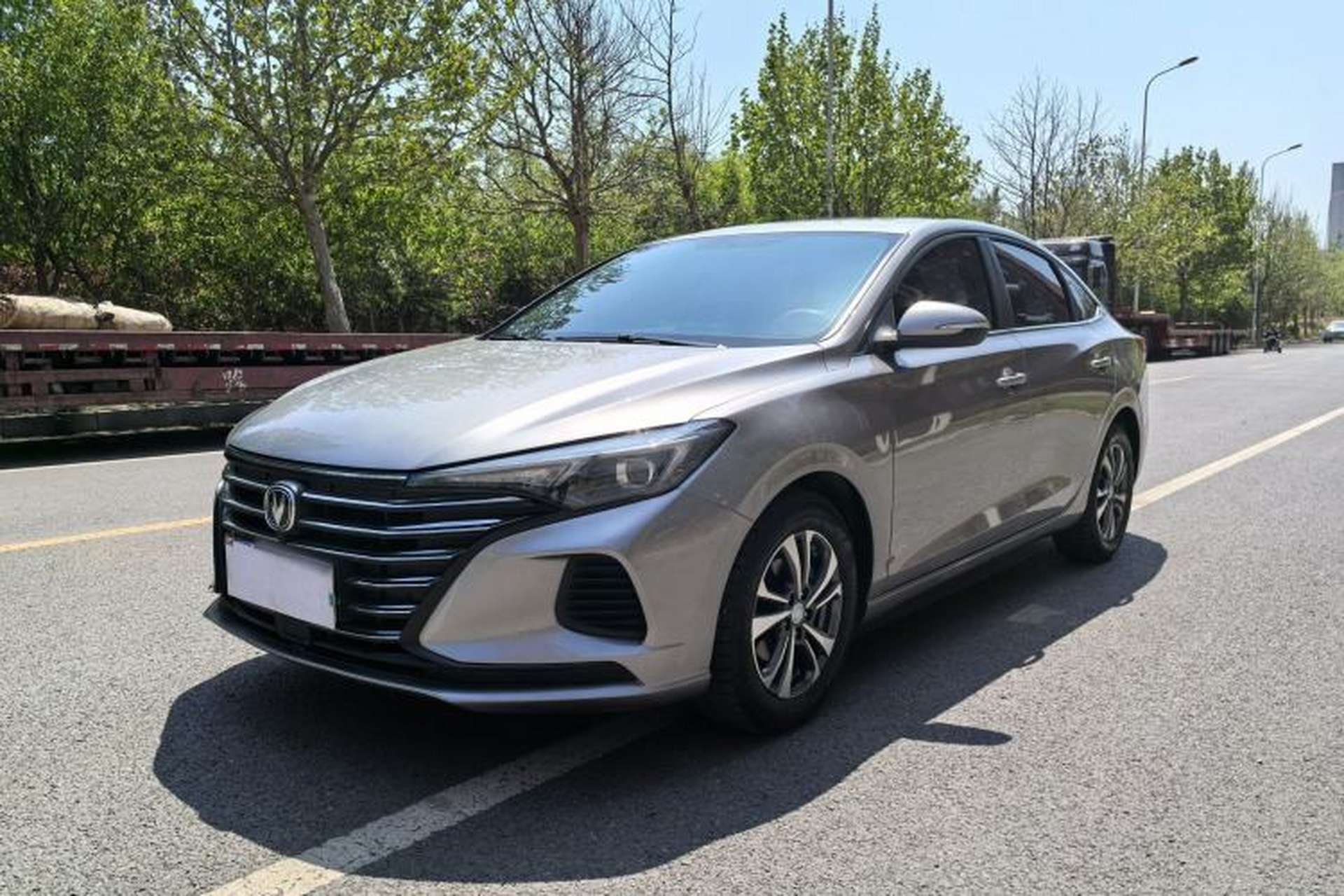 Used CHANGAN Eado 2020 PLUS 1.6L GDI Automatic Luxury Model Front Left 45 Deg