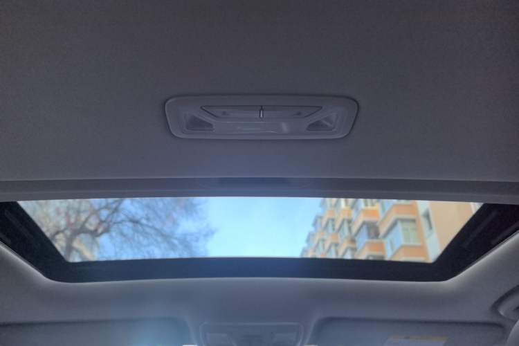 Used CHANGAN Eado 2020 PLUS 1.6L GDI Automatic Luxury Model Headliner