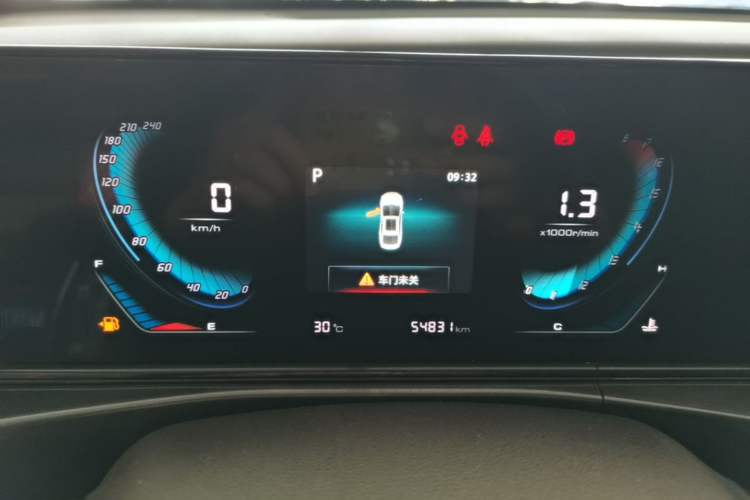 Used CHANGAN Eado 2020 PLUS 1.6L GDI Automatic Luxury Model Instrument Cluster