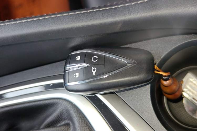 Used CHANGAN Eado 2020 PLUS Blue Whale NE 1.4T GDI DCT Prestige Model Interior 1