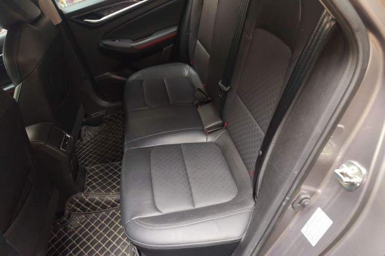 Used CHANGAN Eado 2020 PLUS Blue Whale NE 1.4T GDI DCT Prestige Model Interior 4