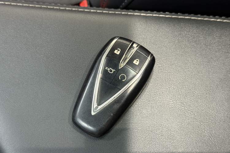 Used CHANGAN Eado 2020 PLUS Million Edition 1.6L GDI CVT Luxury Model Interior 5