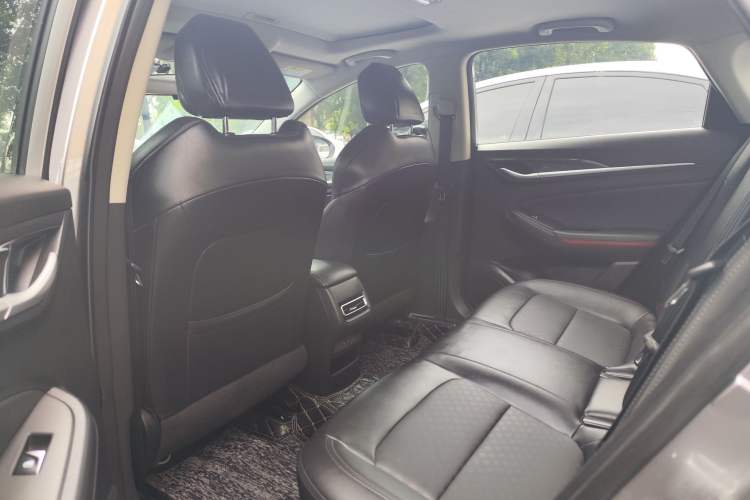 Used CHANGAN Eado 2020 PLUS Blue Whale NE 1.4T GDI DCT Prestige Model Interior 6