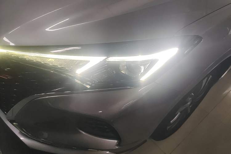 Used CHANGAN Eado 2020 PLUS Blue Whale NE 1.4T GDI DCT Prestige Model Left Front Headlight