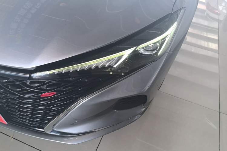 Used CHANGAN Eado 2020 PLUS Blue Whale NE 1.4T GDI DCT Prestige Model Left Front Headlight