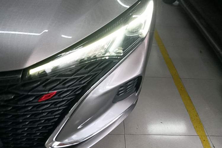 Used CHANGAN Eado 2020 PLUS Blue Whale NE 1.4T GDI DCT Flagship Model Left Front Headlight