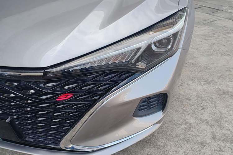 Used CHANGAN Eado 2020 PLUS Blue Whale NE 1.4T GDI DCT Prestige Model Left Front Headlight