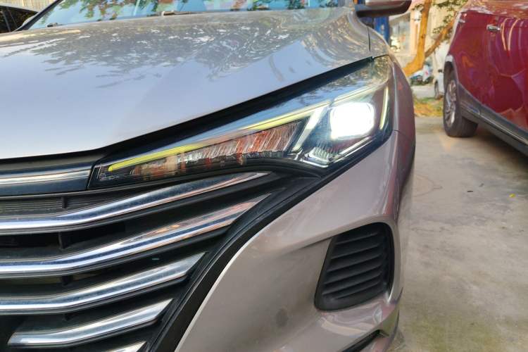 Used CHANGAN Eado 2020 PLUS Million Edition 1.6L GDI CVT Luxury Model Left Front Headlight