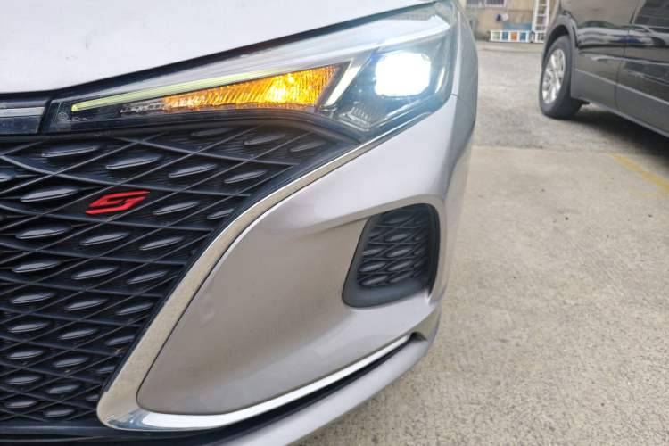 Used CHANGAN Eado 2020 PLUS Blue Whale NE 1.4T GDI DCT Prestige Model Left Front Headlight