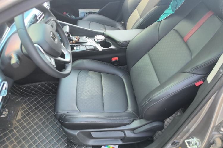 Used CHANGAN Eado 2020 PLUS Blue Whale NE 1.4T GDI DCT Prestige Model Left Front Seat