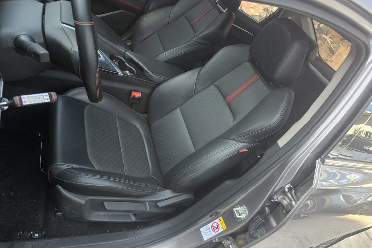 Used CHANGAN Eado 2020 PLUS Blue Whale NE 1.4T GDI DCT Prestige Model Left Front Seat