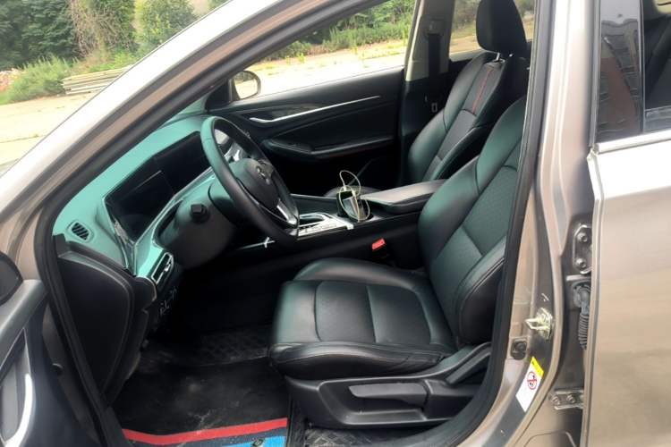 Used CHANGAN Eado 2020 PLUS Blue Whale NE 1.4T GDI DCT Prestige Model Left Front Seat