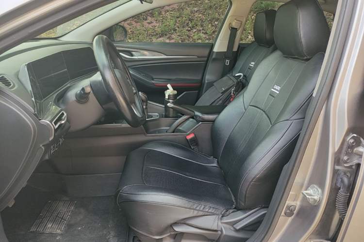 Used CHANGAN Eado 2020 PLUS 1.6L GDI Manual Luxury Model Left Front Seat