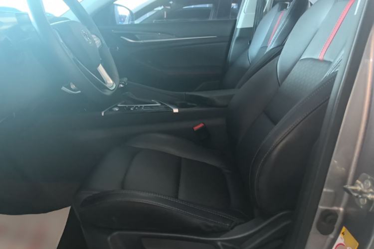 Used CHANGAN Eado 2020 PLUS Blue Whale NE 1.4T GDI DCT Prestige Model Left Front Seat