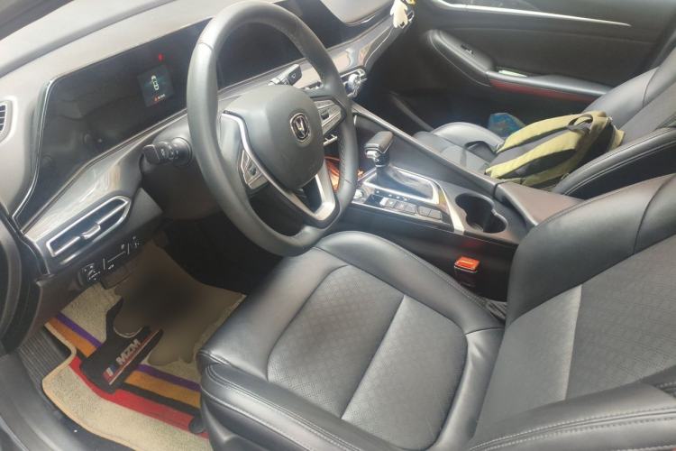 Used CHANGAN Eado 2020 PLUS Blue Whale NE 1.4T GDI DCT Prestige Model Left Front Seat