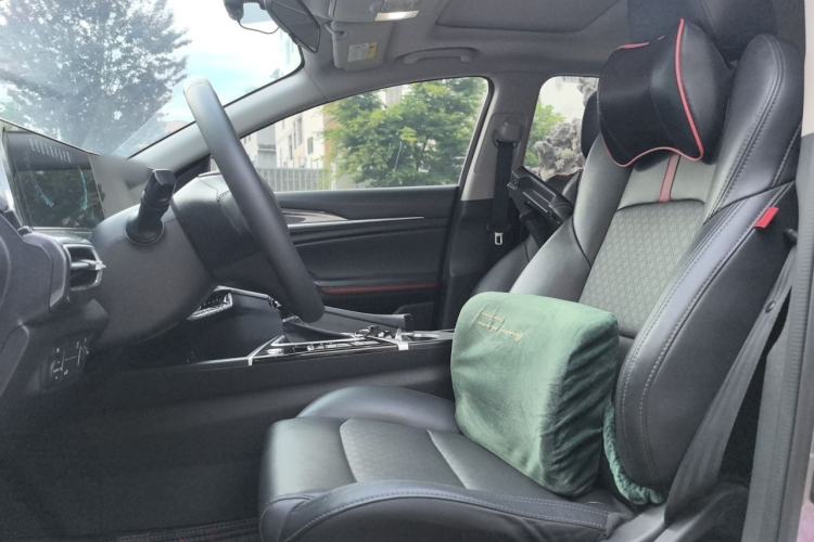 Used CHANGAN Eado 2020 PLUS Blue Whale NE 1.4T GDI DCT Prestige Model Left Front Seat
