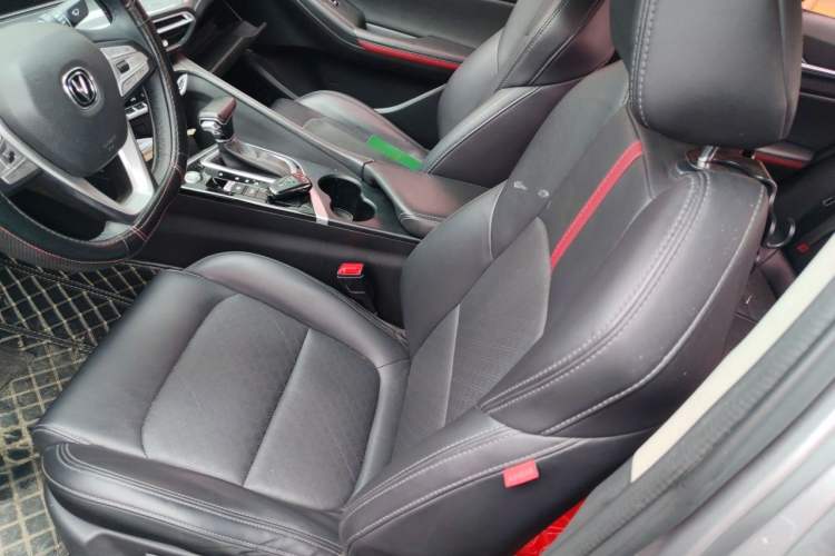 Used CHANGAN Eado 2020 PLUS Blue Whale NE 1.4T GDI DCT Prestige Model Left Front Seat