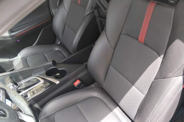 Used CHANGAN Eado 2020 PLUS Blue Whale NE 1.4T GDI DCT Prestige Model Left Front Seat