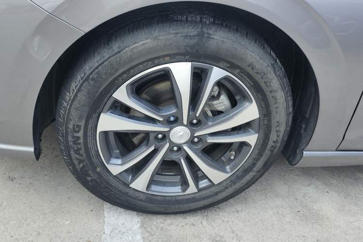 Used CHANGAN Eado 2020 PLUS Blue Whale NE 1.4T GDI DCT Prestige Model Left Front Wheel Hub