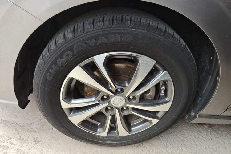 Used CHANGAN Eado 2020 PLUS Blue Whale NE 1.4T GDI DCT Prestige Model Left Front Wheel Hub