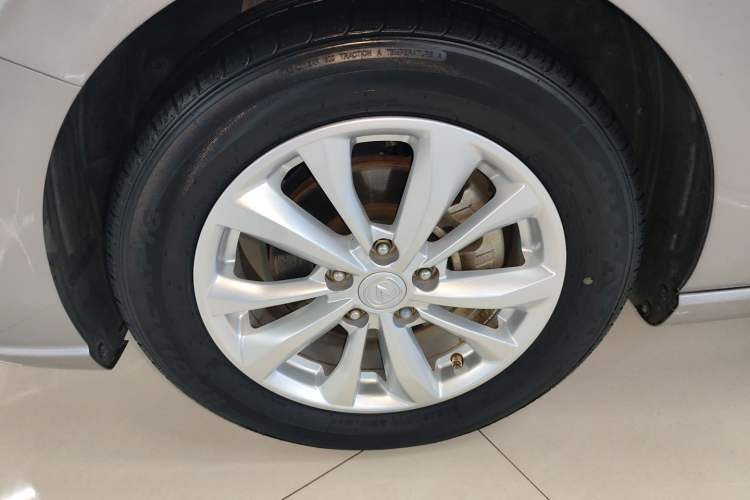 Used CHANGAN Eado 2020 PLUS Million Edition 1.6L GDI CVT Elite Model Left Front Wheel Hub