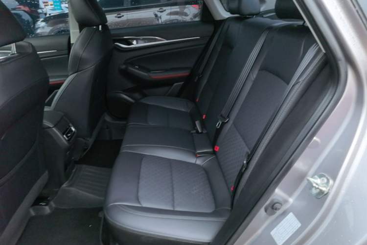 Used CHANGAN Eado 2020 PLUS Blue Whale NE 1.4T GDI DCT Prestige Model Left Rear Seat
