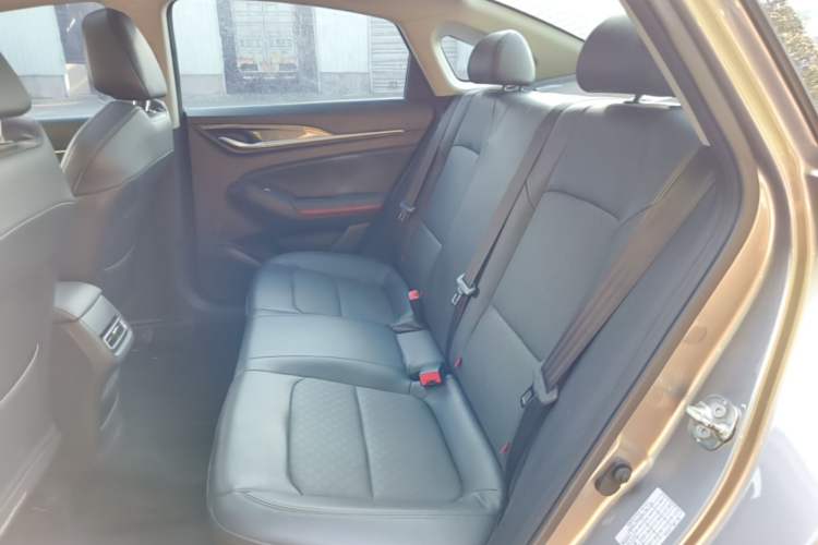 Used CHANGAN Eado 2020 PLUS Blue Whale NE 1.4T GDI DCT Prestige Model Left Rear Seat
