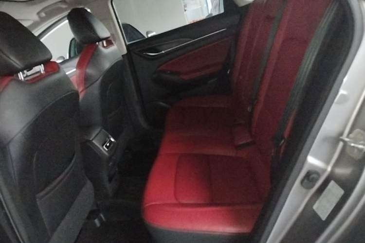 Used CHANGAN Eado 2020 PLUS Blue Whale NE 1.4T GDI DCT Flagship Model Left Rear Seat