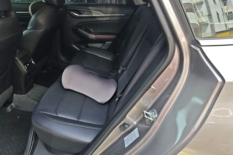 Used CHANGAN Eado 2020 PLUS Blue Whale NE 1.4T GDI DCT Prestige Model Left Rear Seat