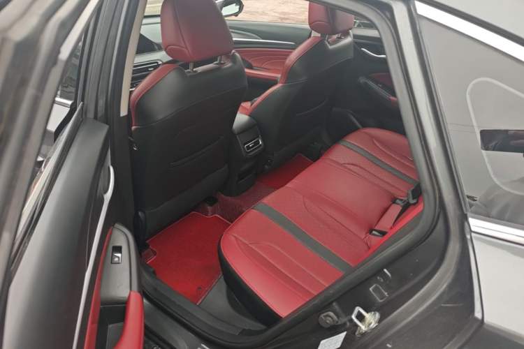 Used CHANGAN Eado 2020 PLUS Blue Whale NE 1.4T GDI DCT Prestige Model Left Rear Seat