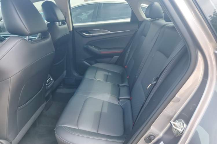 Used CHANGAN Eado 2020 PLUS Blue Whale NE 1.4T GDI DCT Prestige Model Left Rear Seat