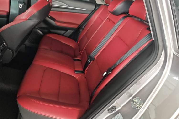 Used CHANGAN Eado 2020 PLUS Blue Whale NE 1.4T GDI DCT Flagship Model Left Rear Seat